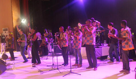 Zieti performing with Matuto at the Palais de la Culture, 2013